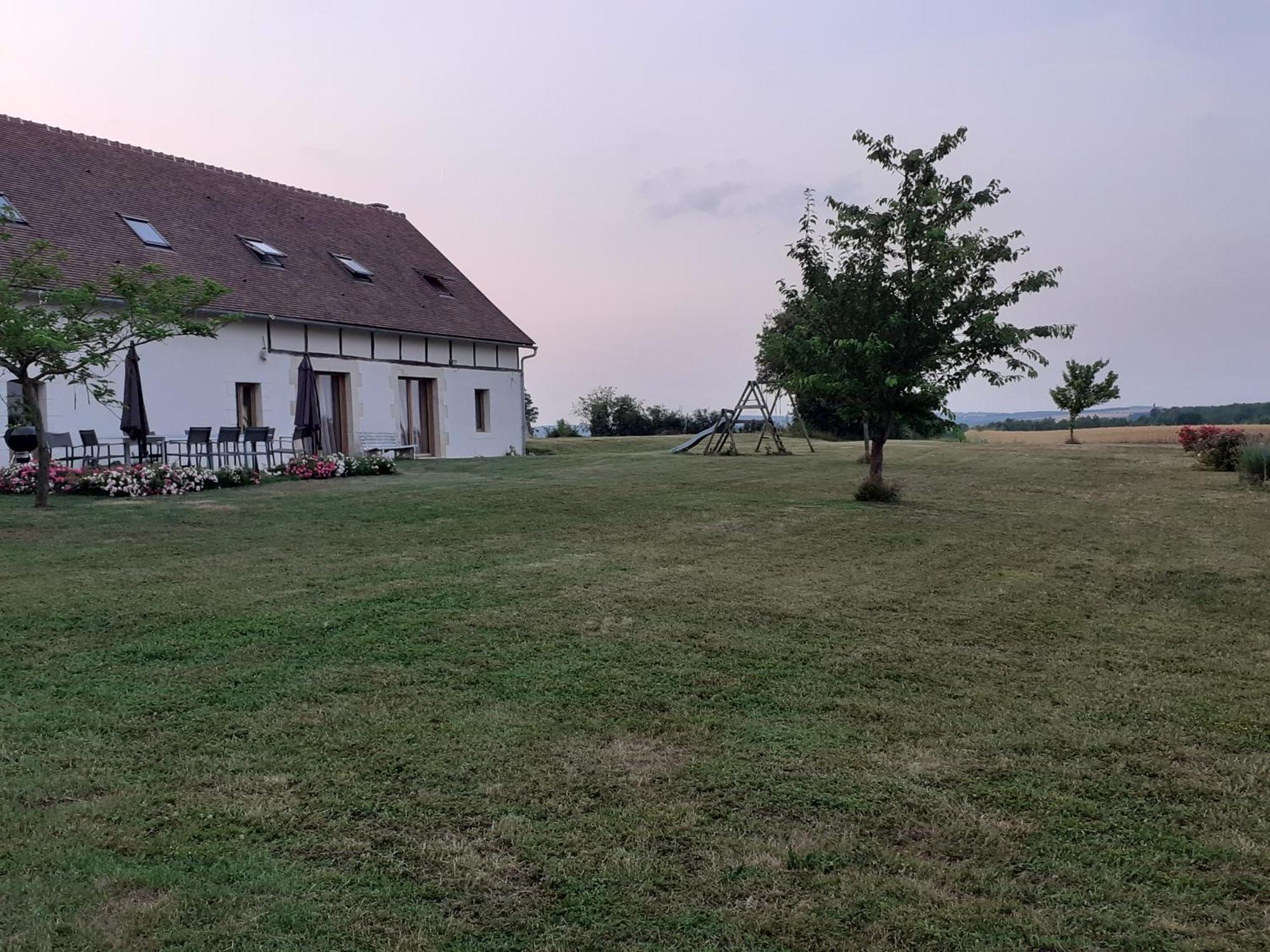 Gite Et Chambre D'Hotes Du Guillot Sainte-Solange Zewnętrze zdjęcie